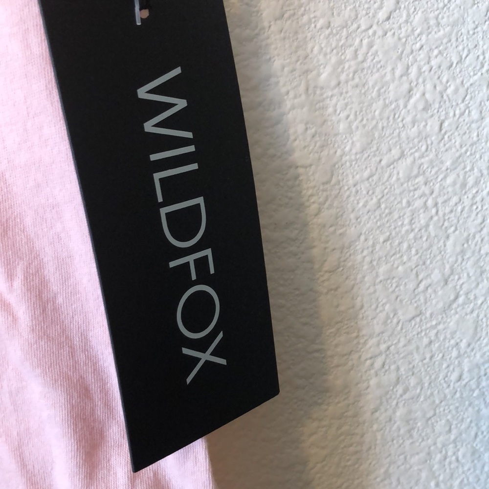 WildFox Stay Wild Distressed Tee  size Medium - Picture 5 of 12